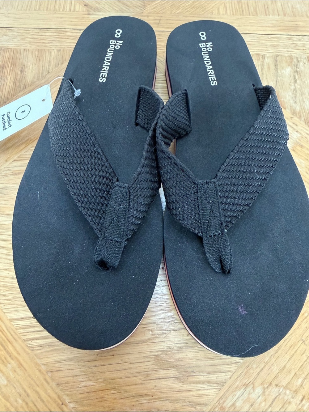 No Boundaries Black Flip Flop Sandals with Woven Straps size 8